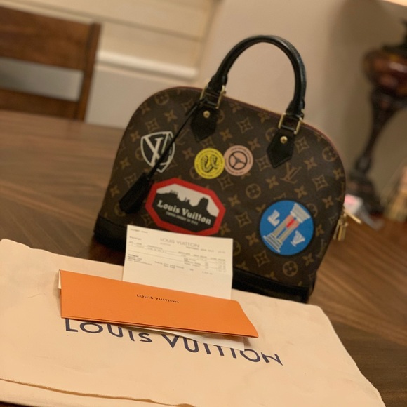 Louis Vuitton Handbags - Louis Vuitton Monogram Canvas Alma PM Handbag